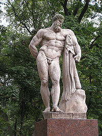 Replica of the Hercules Farnese in Alexander's gardens, Saint Petersburg.jpg