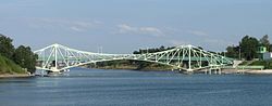 Мост Оскара Калпакса