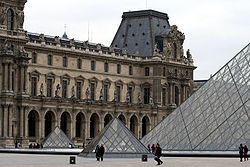 Louvre (3).jpg