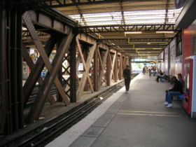 Metro Austerlitz.JPG