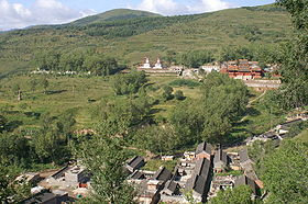 Вид на храмы Утайшаня.