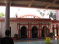 Dhakeshwari temple main structure by Ragib Hasan.jpg