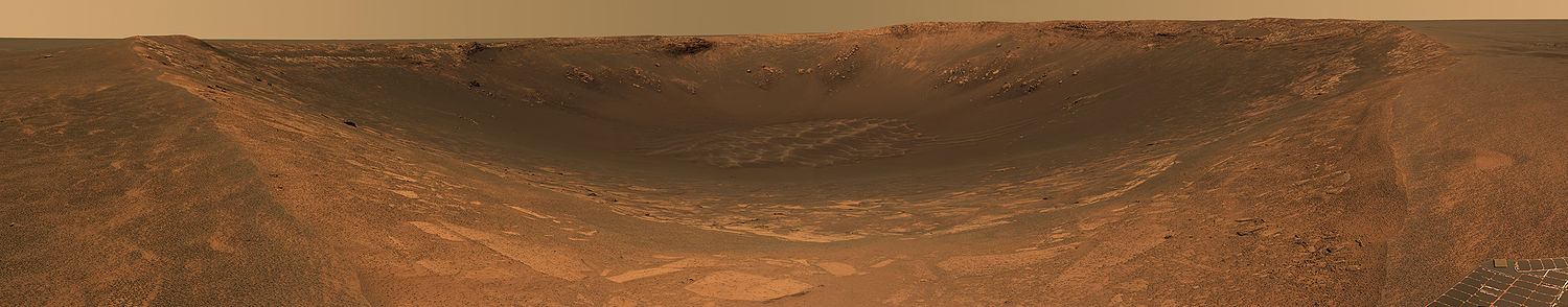 Панорама кратера Выносливость (приблизительно в истинном цвете)