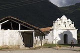 Iglesia de Acul en Guatemala.jpg