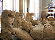 Nantes - cathédrale - tombeau de François II.jpg