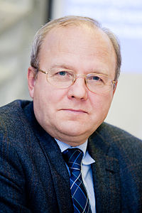 Alexey R. Khokhlov 2009.jpg