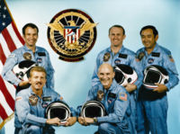 Сзади, слева направо: Пейтон, Бачли, Онизукаспереди: Шривер, Маттингли