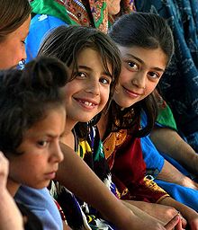 Children in Tajikistan 25042007.jpg