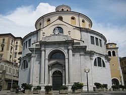 Crkva Sv Vida Rijeka 140807.jpg