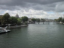 Сена в Париже. Вид с моста Пон-Нёф