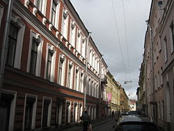 Streets Sankt-Peterburg sent2011 3907.jpg
