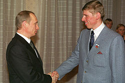 Vladimir Putin 5 March 2002-3.jpg