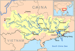 Бассейн реки Чжуцзян. Река Бэйцзян течёт с северо-востока на юго-запад к Гуанчжоу