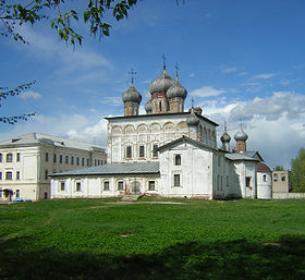 Вид на Деревяницкий монастырь