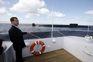Dmitry Medvedev near Yury Dolgorukiy submarine.jpg