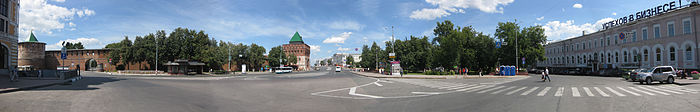 Panorama of Minina and Pozharsky sq.jpg